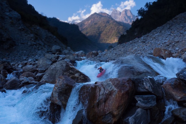 BEN STOOKESBERRY JOINS THE NEPAL KAYAK CLUB FOR SECOND DESCENTS OF THE SETI AND THE MADI IN THE ANNAPURNA RANGE